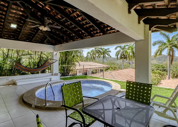 Villa Pool & Access: 2-unit Base In Playa Hermana Playa Hermosa (Guanacaste)
